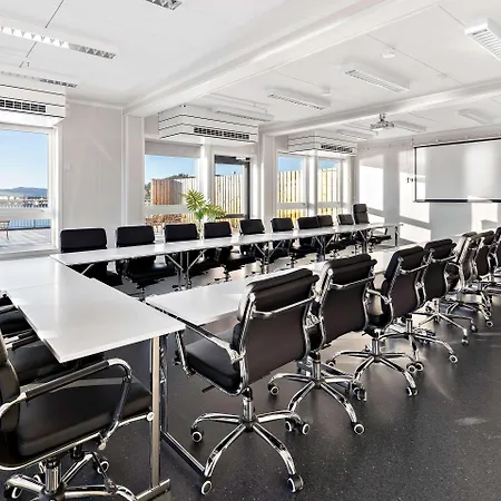 Aiden By Western Trondheim Airport Hotel 3*